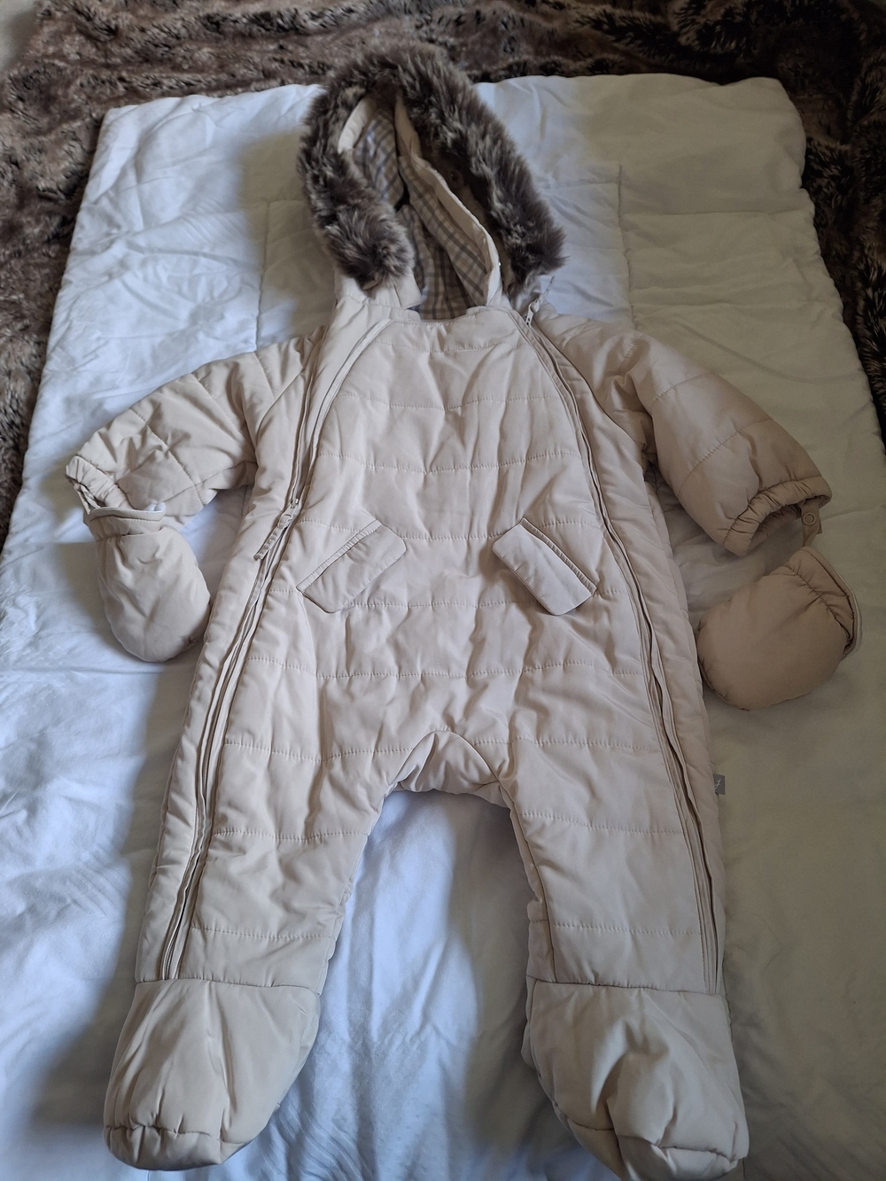 Jacadi Cream Quilted Fleece-Lined Baby Snowsuit with Faux Fur Hood